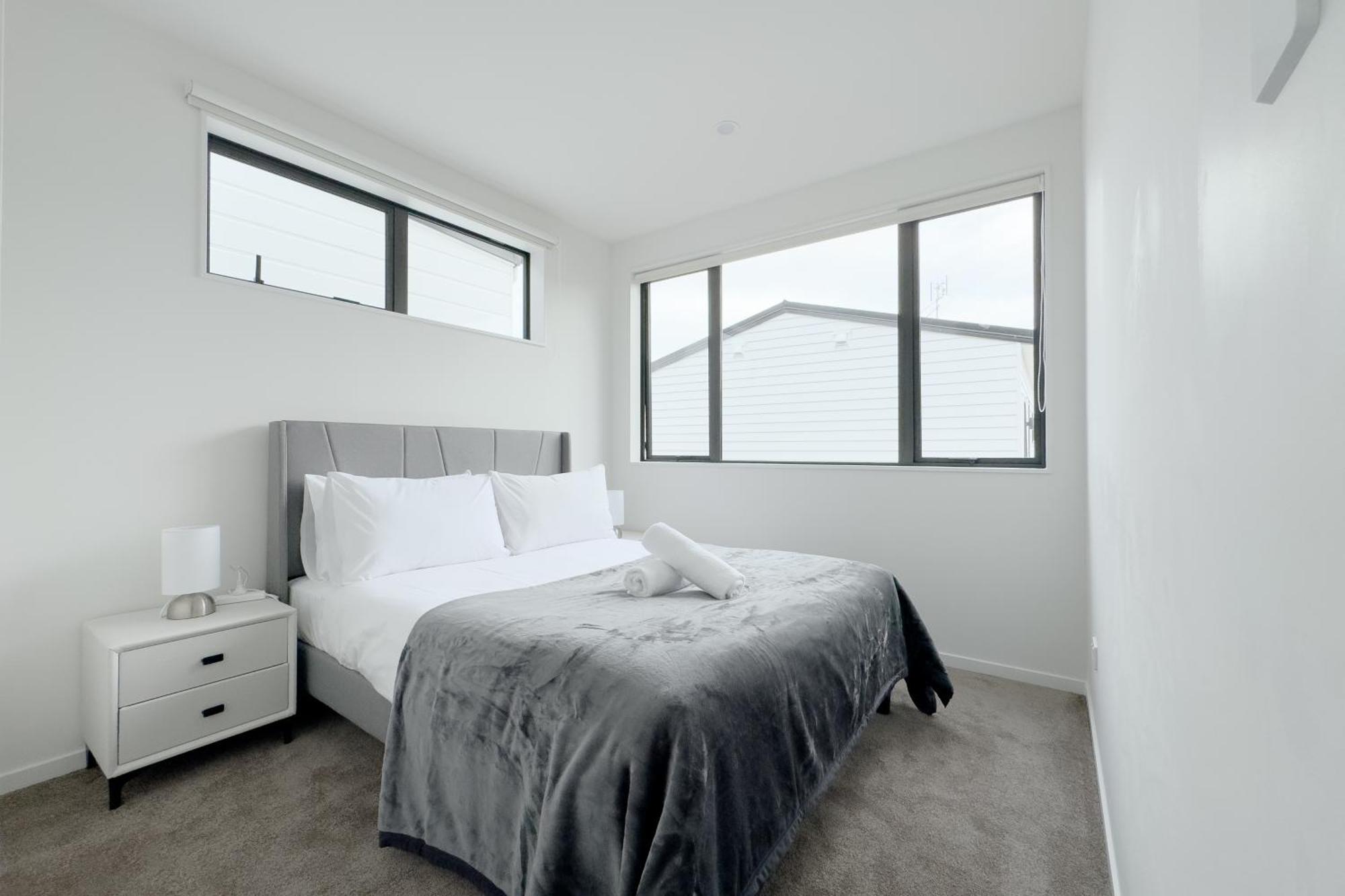 Modern 3-Bds Townhouse In South Auckland Villa Exterior photo
